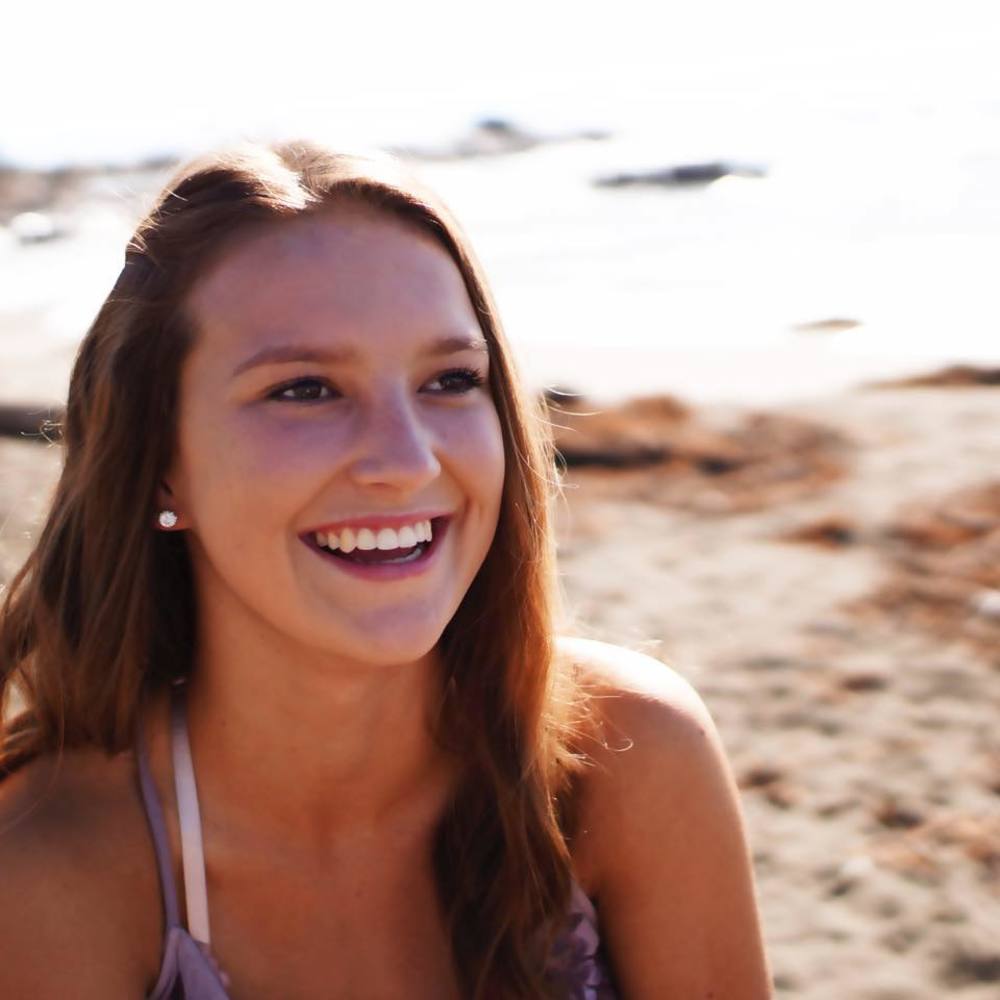 Meet your Posher, Brooke